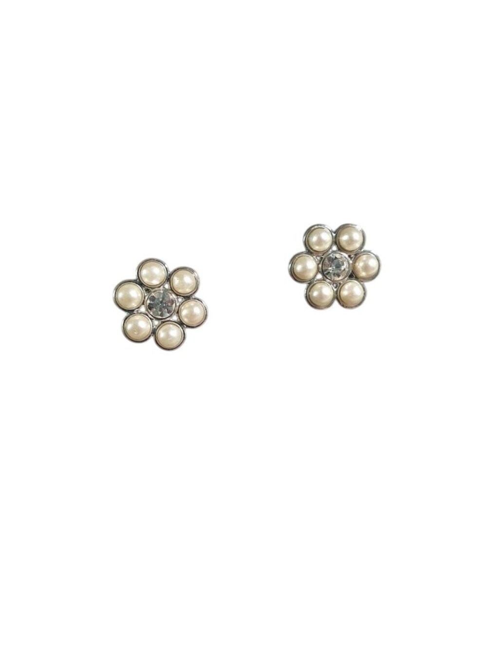 Flower Shaped Stud Earrings Faux Pearl Rhinestone Silver Tone Classic Elegant Je